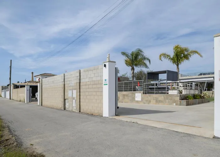 Gospodarstwo wiejskie Adan Con Piscina Majestuosa *