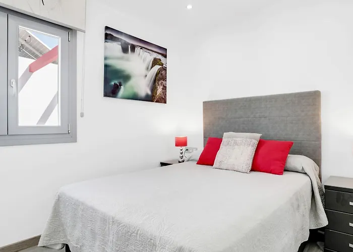 Adan Con Piscina Majestuosa * Cádiz